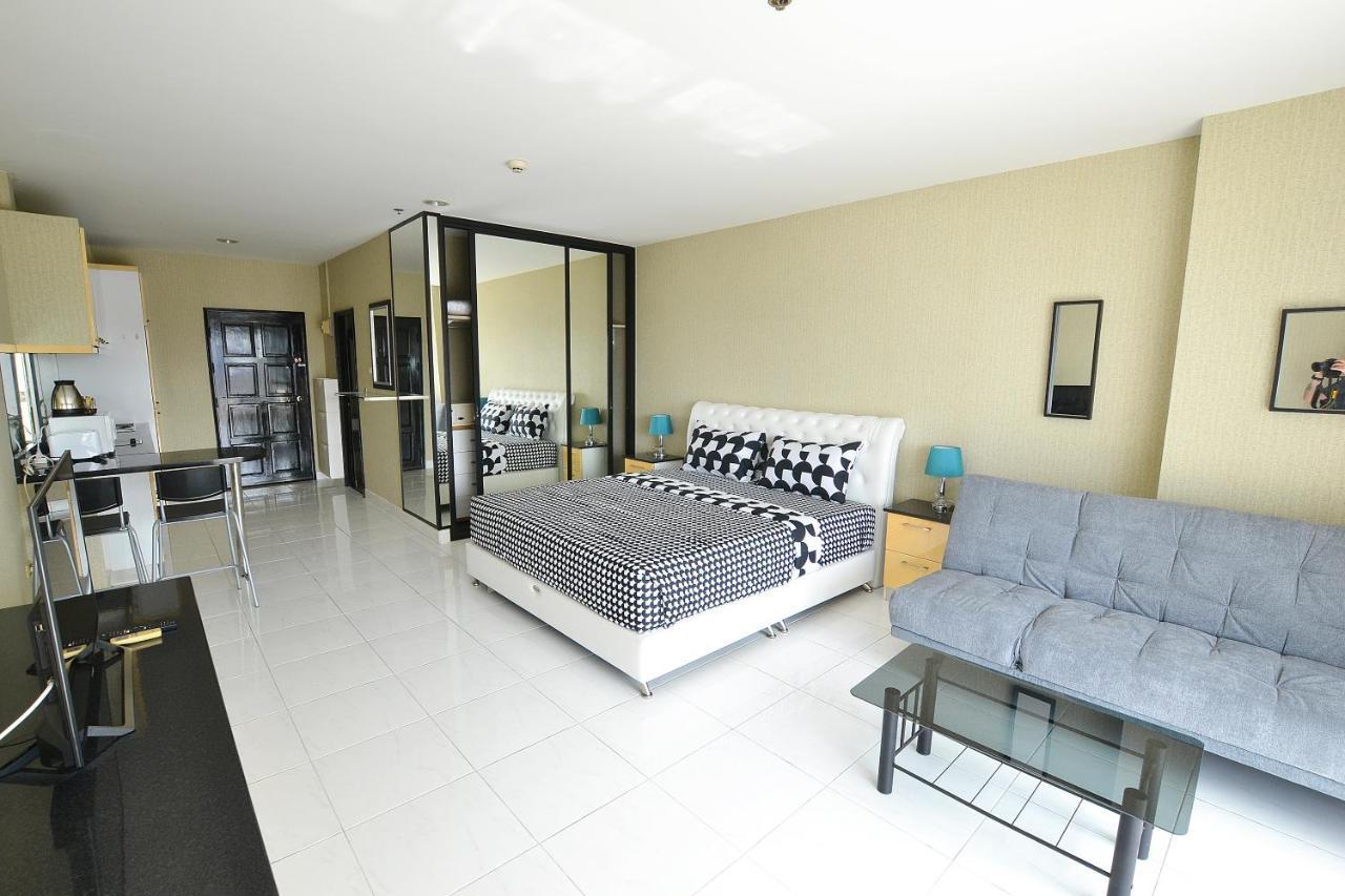 Condo Express View Talay 6 Pattaya Exterior foto